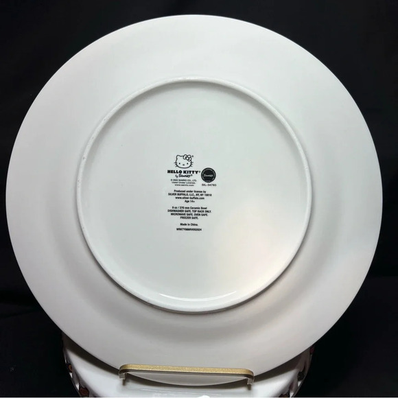 Sanrio Hello Kitty Halloween Pumpkin Spiderweb Bloody Eyeball Bow Dinner Plates - Picture 10 of 12